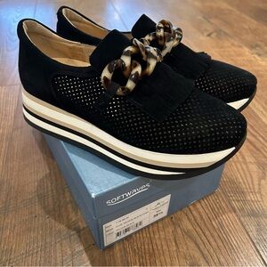 Softwaves Cadie Slip-on Platform Sneaker Black Velour Size 38.5
